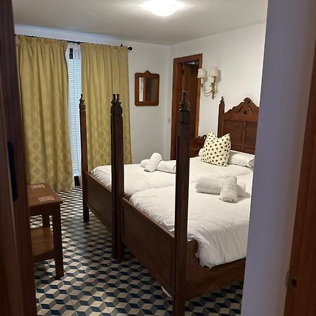 Hostal Moon トロクス エクステリア 写真