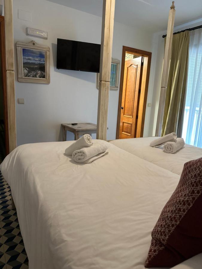 Hostal Moon トロクス エクステリア 写真