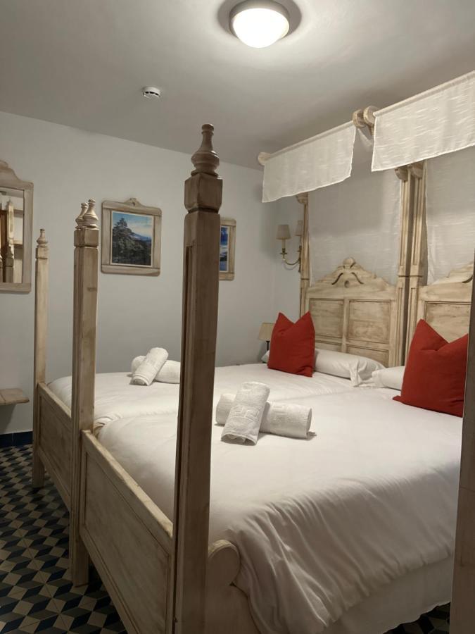 Hostal Moon トロクス エクステリア 写真