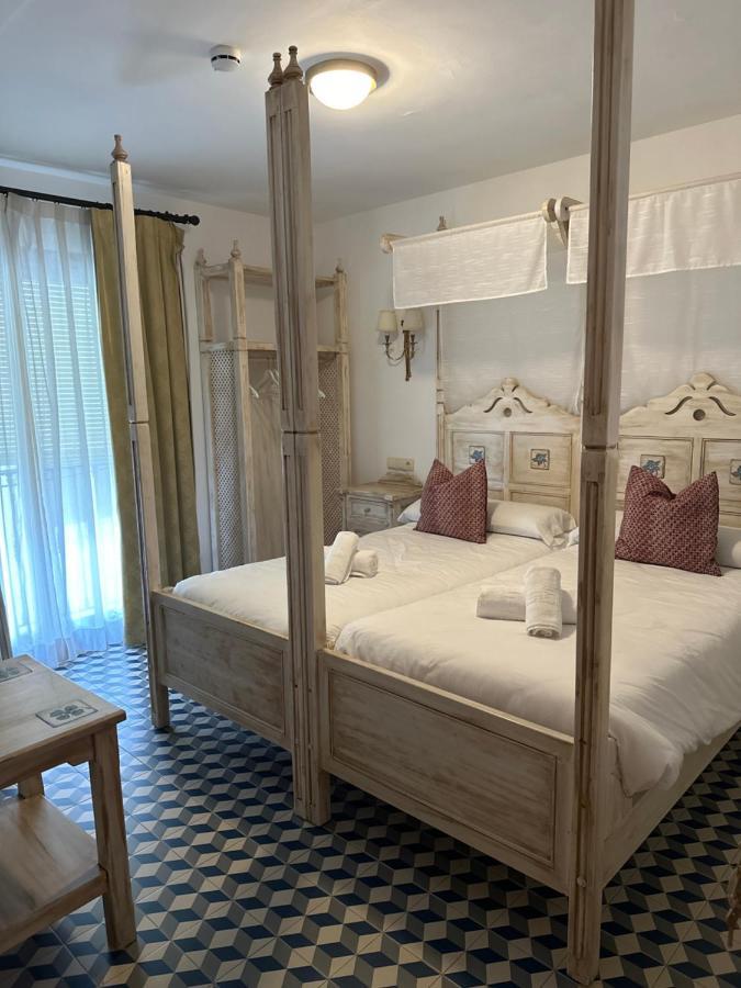 Hostal Moon トロクス エクステリア 写真